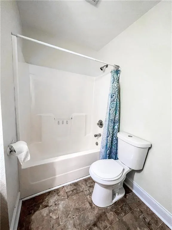102 Putnam Road Cleveland, GA 30528