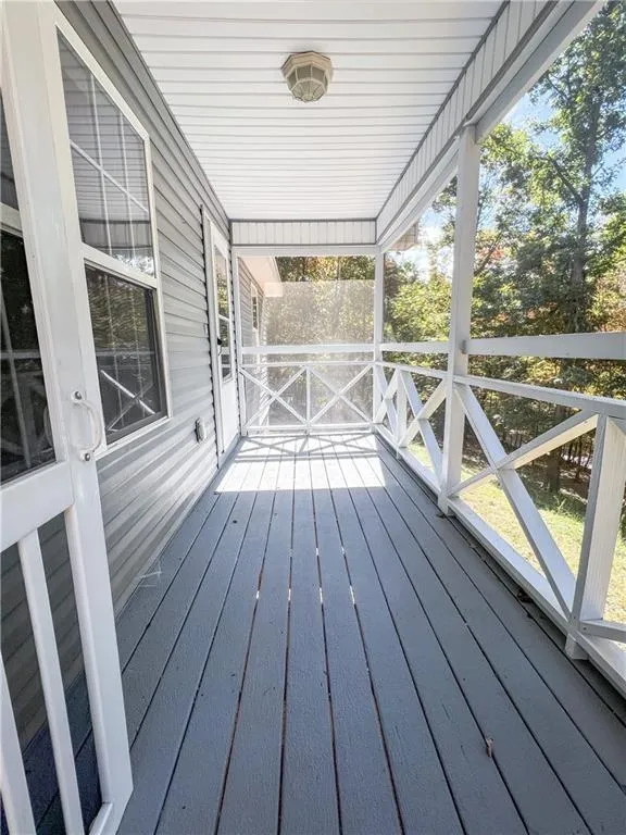 102 Putnam Road Cleveland, GA 30528
