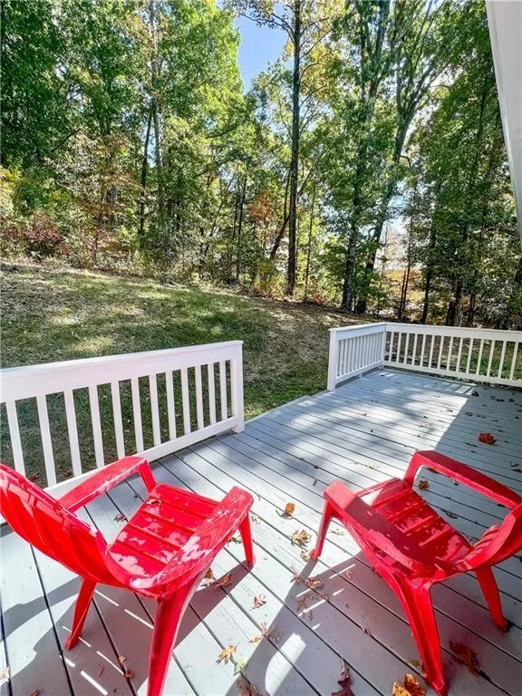 102 Putnam Road Cleveland, GA 30528