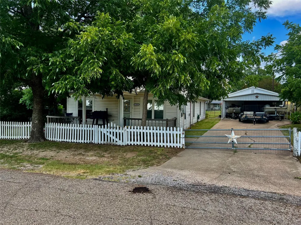 169 Glenn Street Bluff Dale, TX 76433