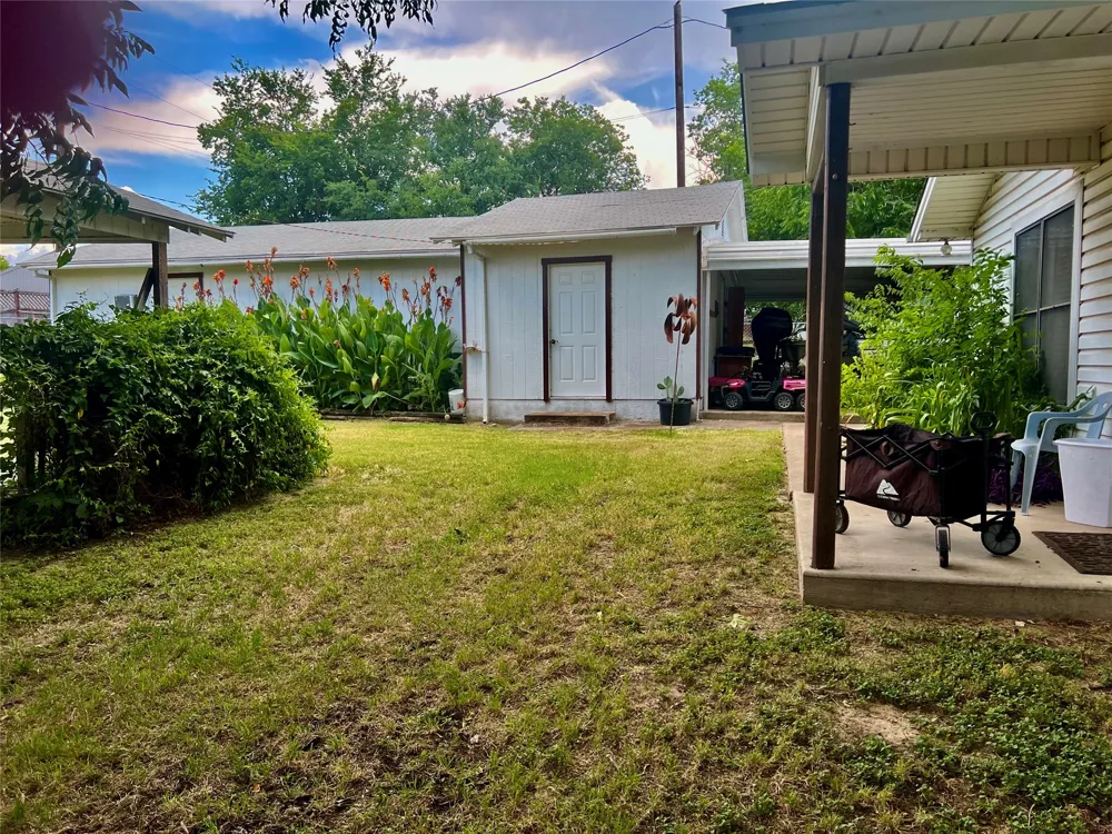 169 Glenn Street Bluff Dale, TX 76433