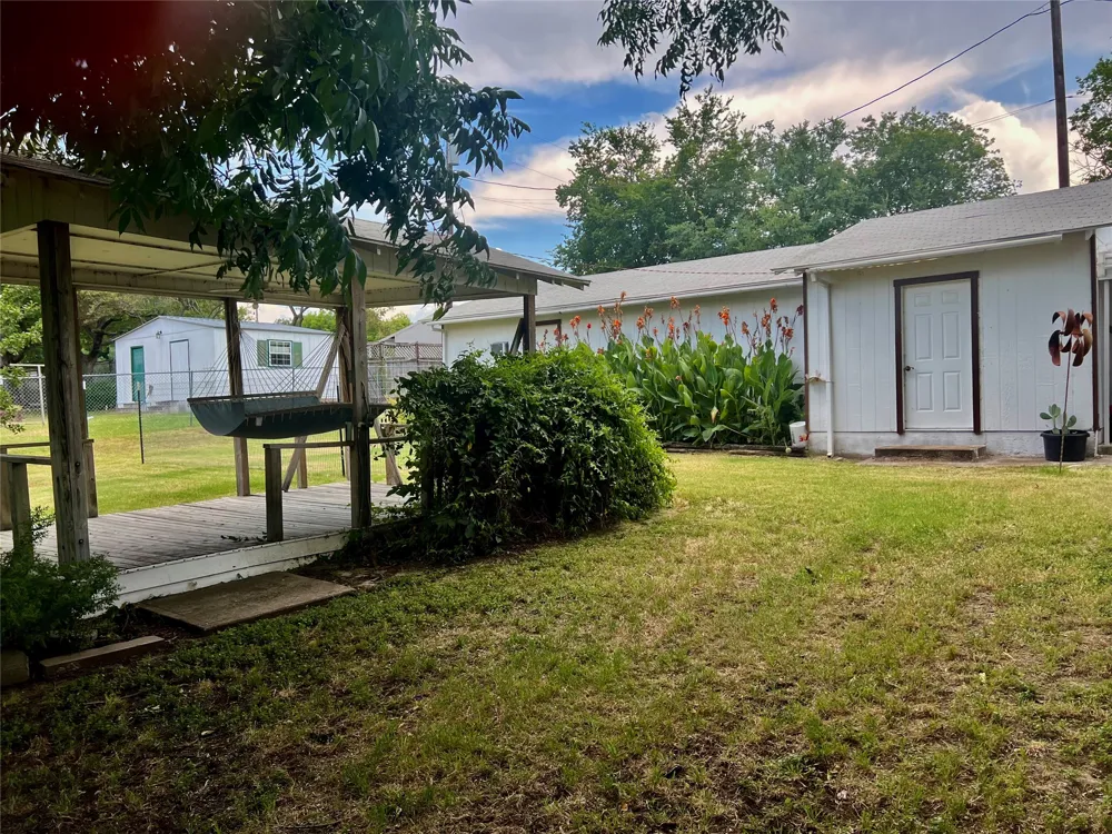 169 Glenn Street Bluff Dale, TX 76433