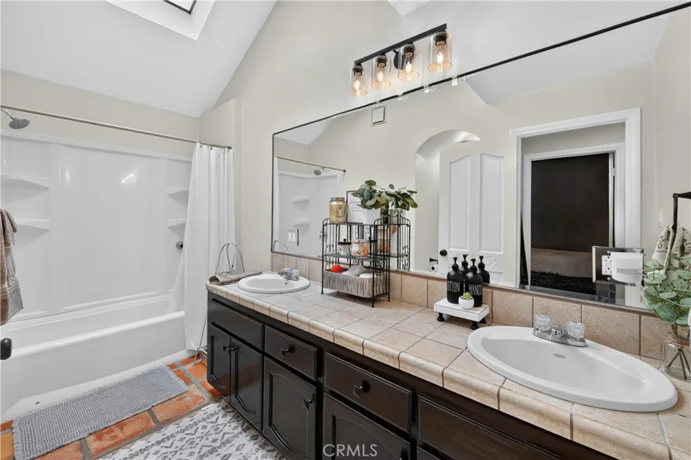 5757 Bluff Street Norco, CA 92860
