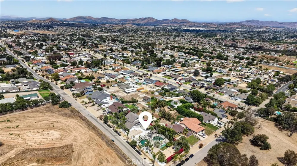 5757 Bluff Street Norco, CA 92860