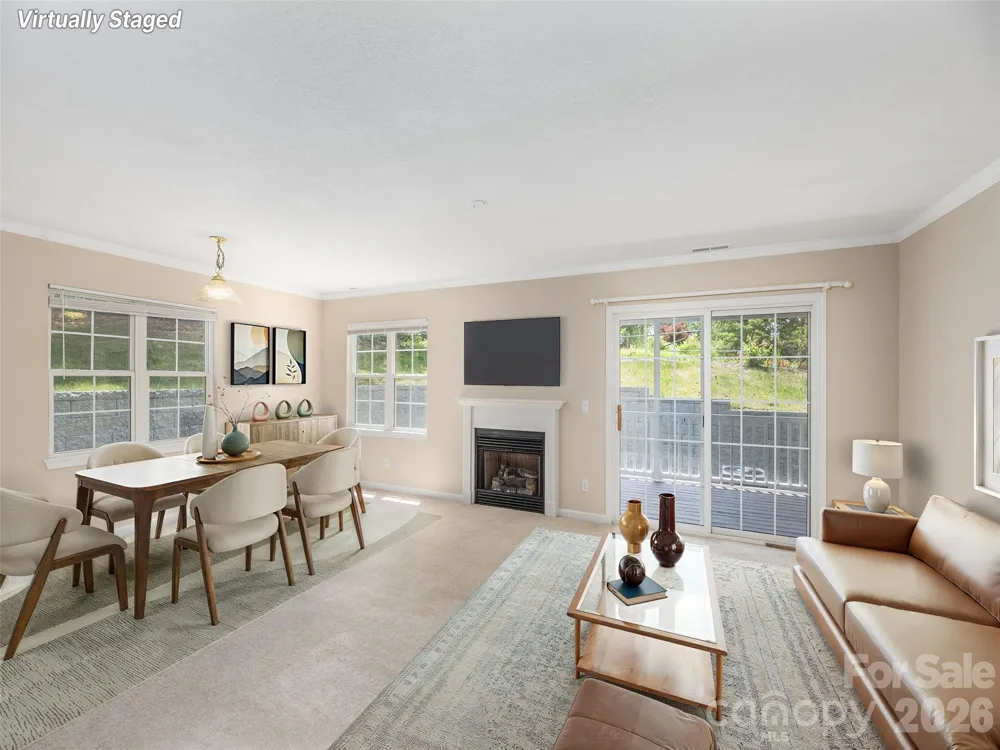 1 Willoughby Run Drive Asheville, NC 28803