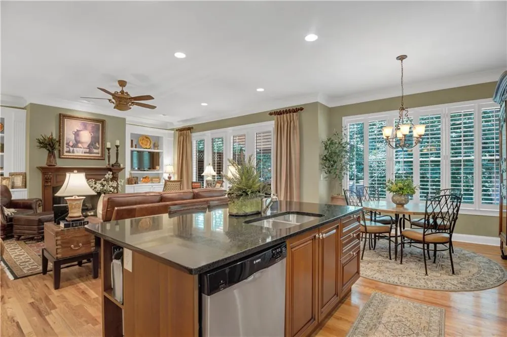 2316 Saint Davids Sq NW #14 Kennesaw, GA 30152