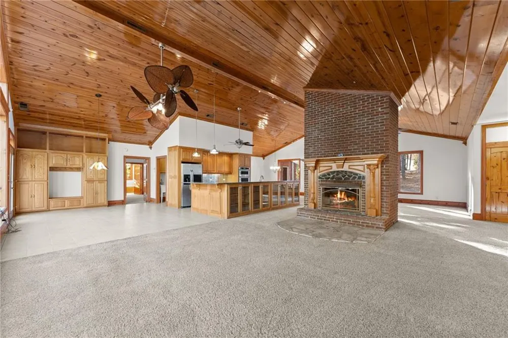 287 Spring Branch Circle Toccoa, GA 30577