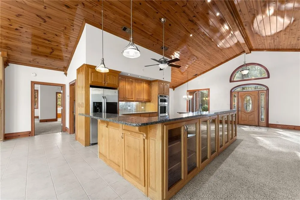287 Spring Branch Circle Toccoa, GA 30577