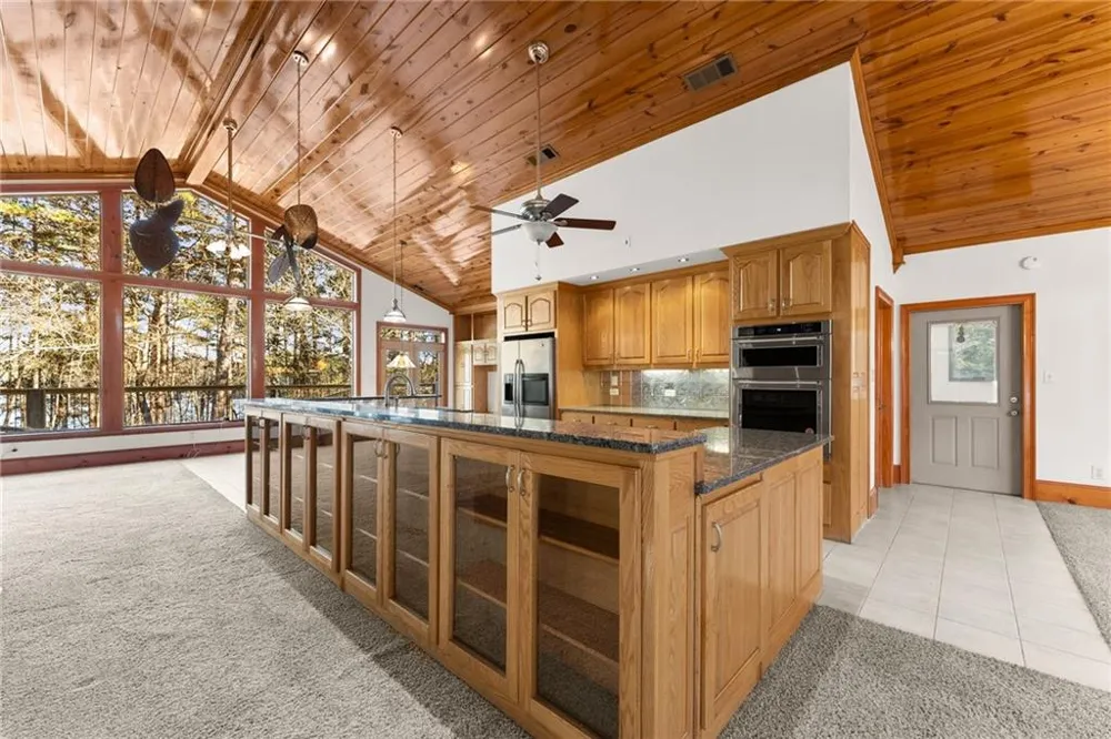 287 Spring Branch Circle Toccoa, GA 30577