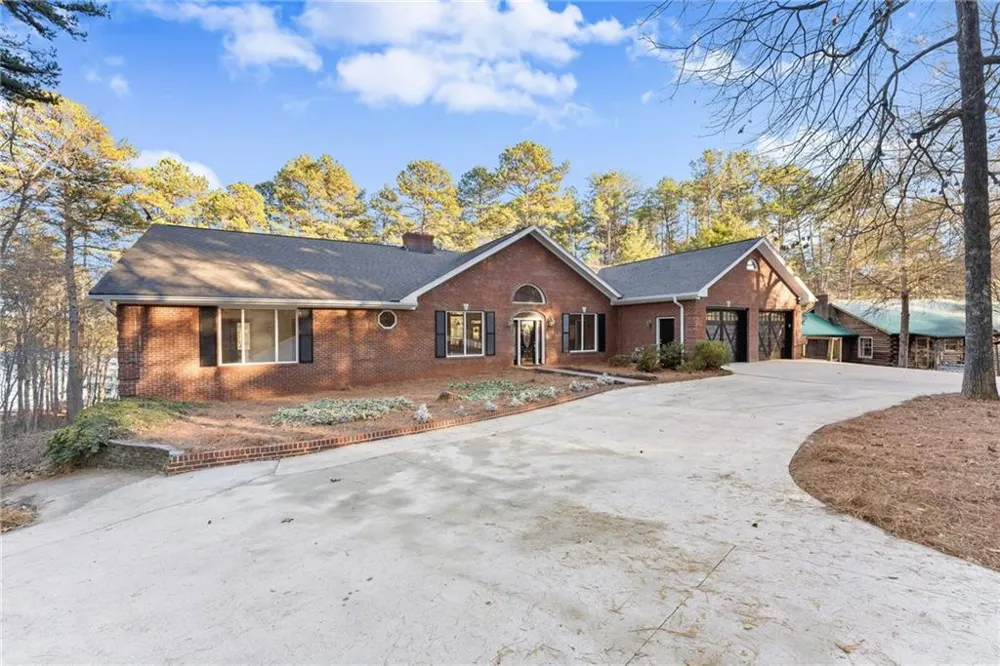 287 Spring Branch Circle Toccoa, GA 30577
