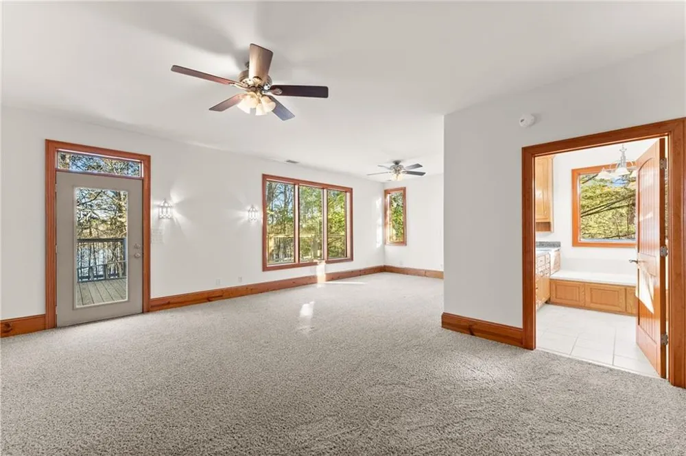 287 Spring Branch Circle Toccoa, GA 30577