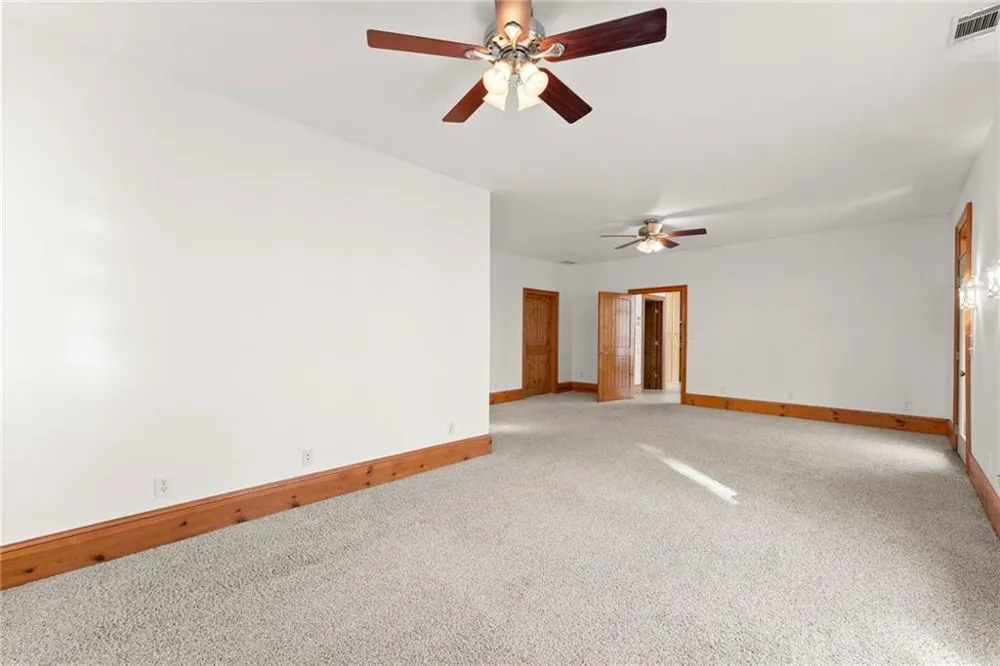 287 Spring Branch Circle Toccoa, GA 30577