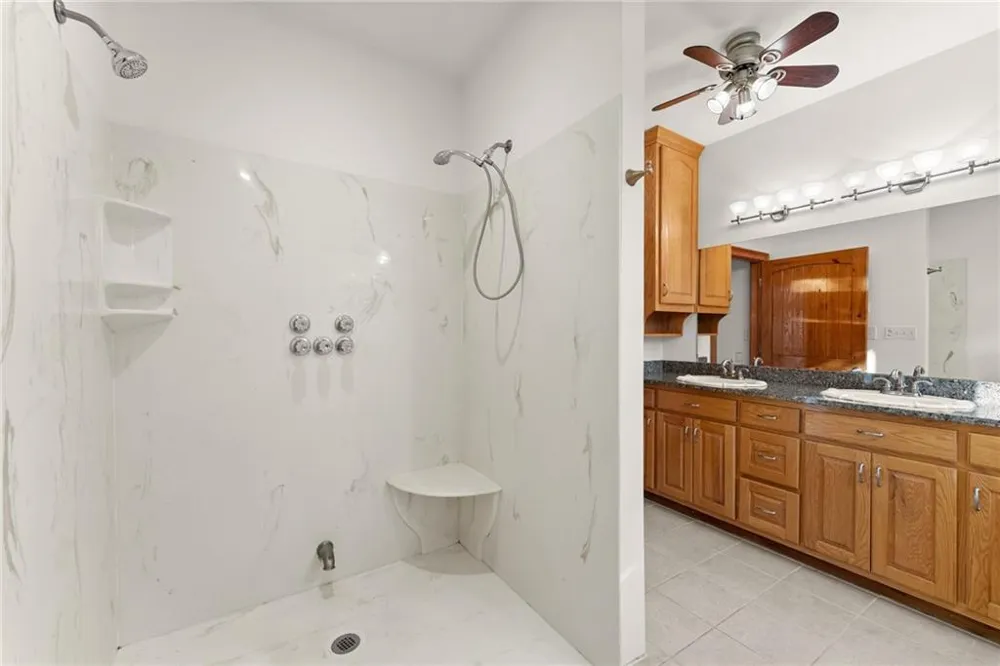 287 Spring Branch Circle Toccoa, GA 30577