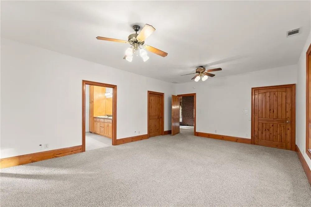 287 Spring Branch Circle Toccoa, GA 30577