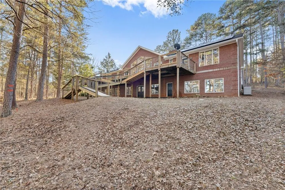 287 Spring Branch Circle Toccoa, GA 30577