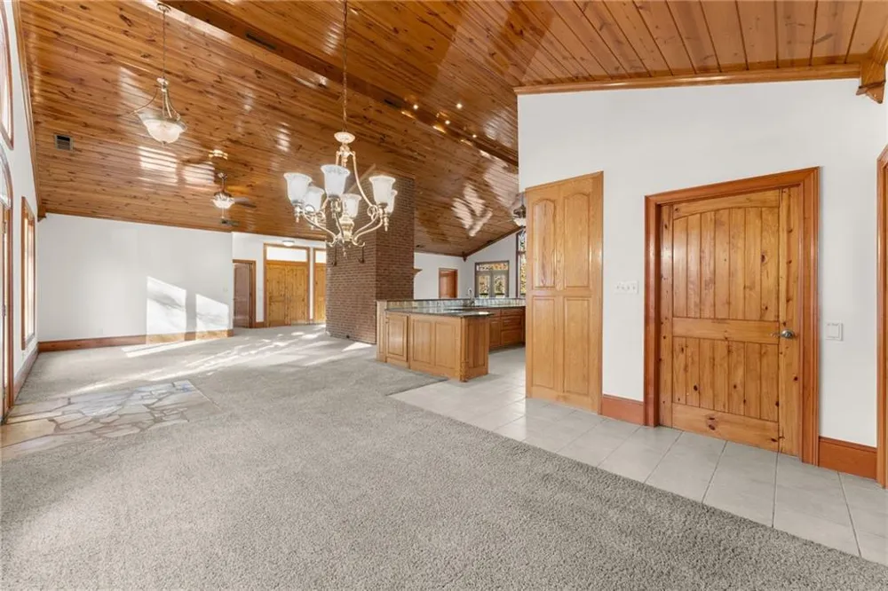 287 Spring Branch Circle Toccoa, GA 30577