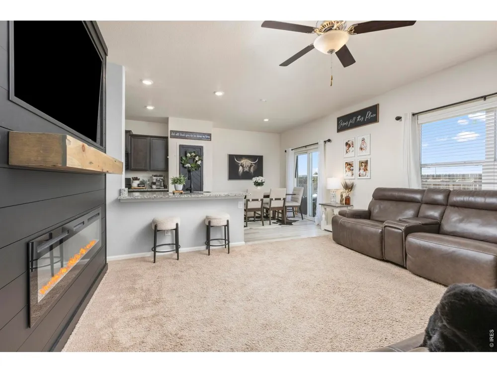 301 Thomas Avenue Keenesburg, CO 80643
