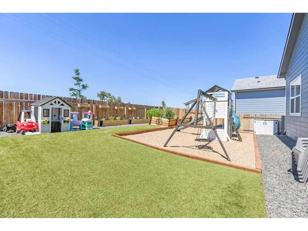 301 Thomas Avenue Keenesburg, CO 80643
