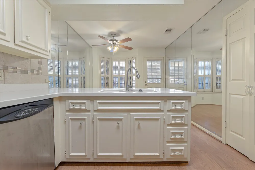 8415 Fredericksburg Road #306 San Antonio, TX 78229