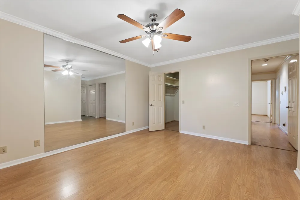 8415 Fredericksburg Road #306 San Antonio, TX 78229
