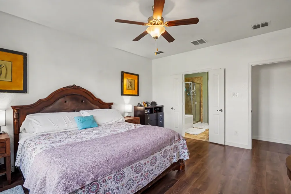 919 Keel Line Court Crowley, TX 76036