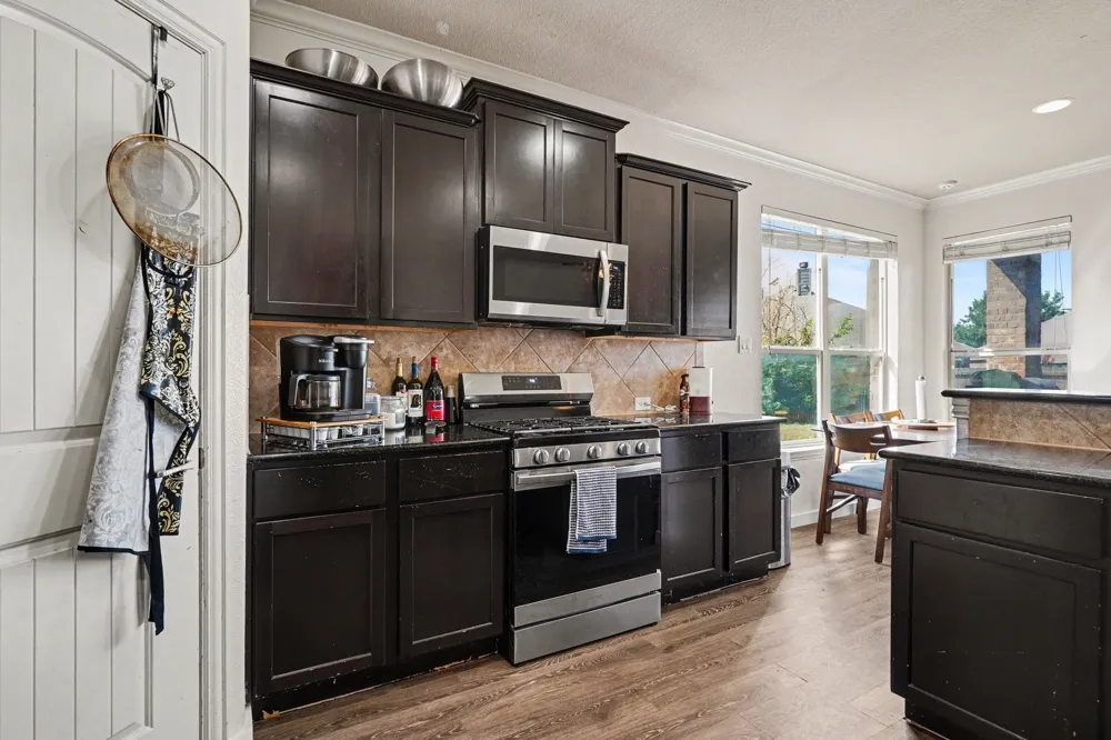 919 Keel Line Court Crowley, TX 76036