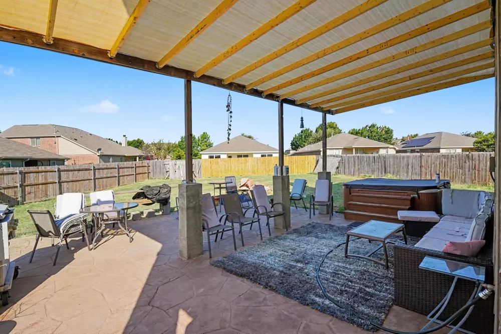 919 Keel Line Court Crowley, TX 76036