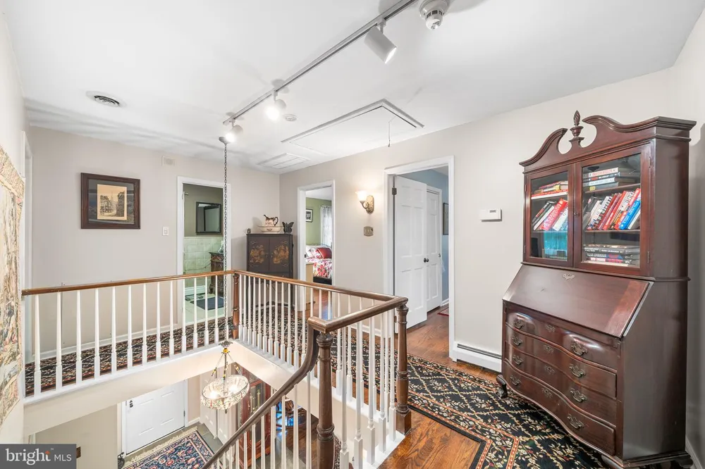 5839 PRIVATE ROAD Doylestown, PA 18902