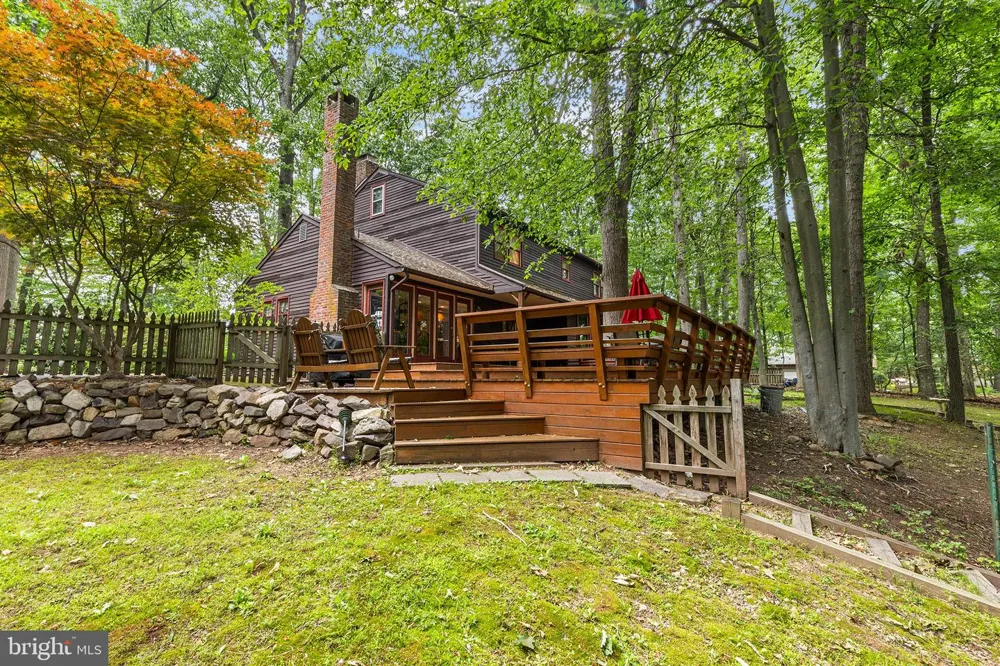 5839 PRIVATE ROAD Doylestown, PA 18902