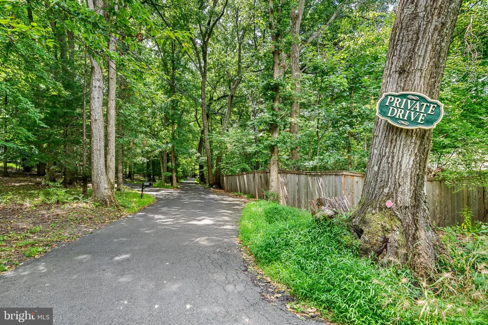 5839 PRIVATE ROAD Doylestown, PA 18902