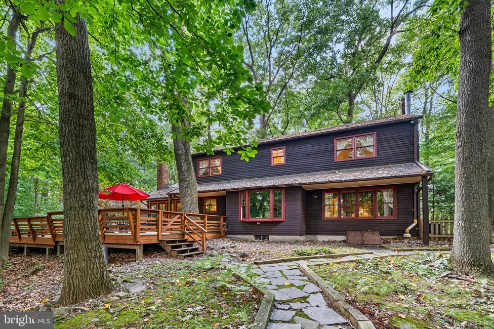 5839 PRIVATE ROAD Doylestown, PA 18902