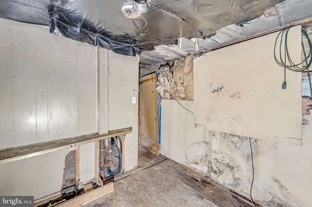 411 CHERRY ROAD Millville, NJ 08332