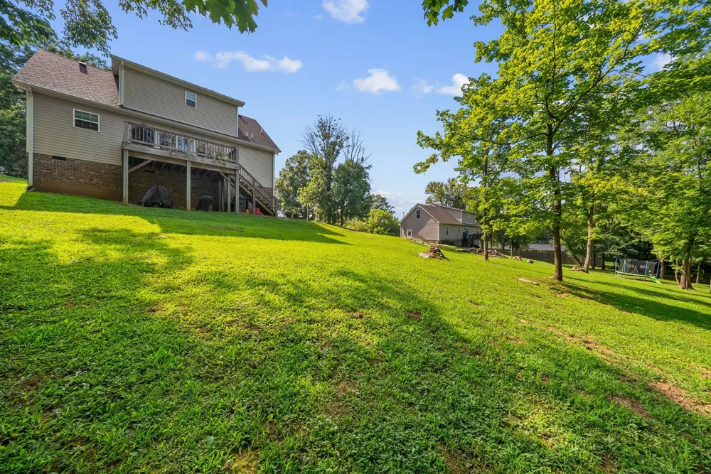 541 Skyline Dr S Lewisburg, TN 37091