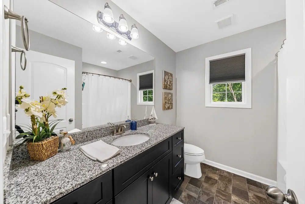 541 Skyline Dr S Lewisburg, TN 37091