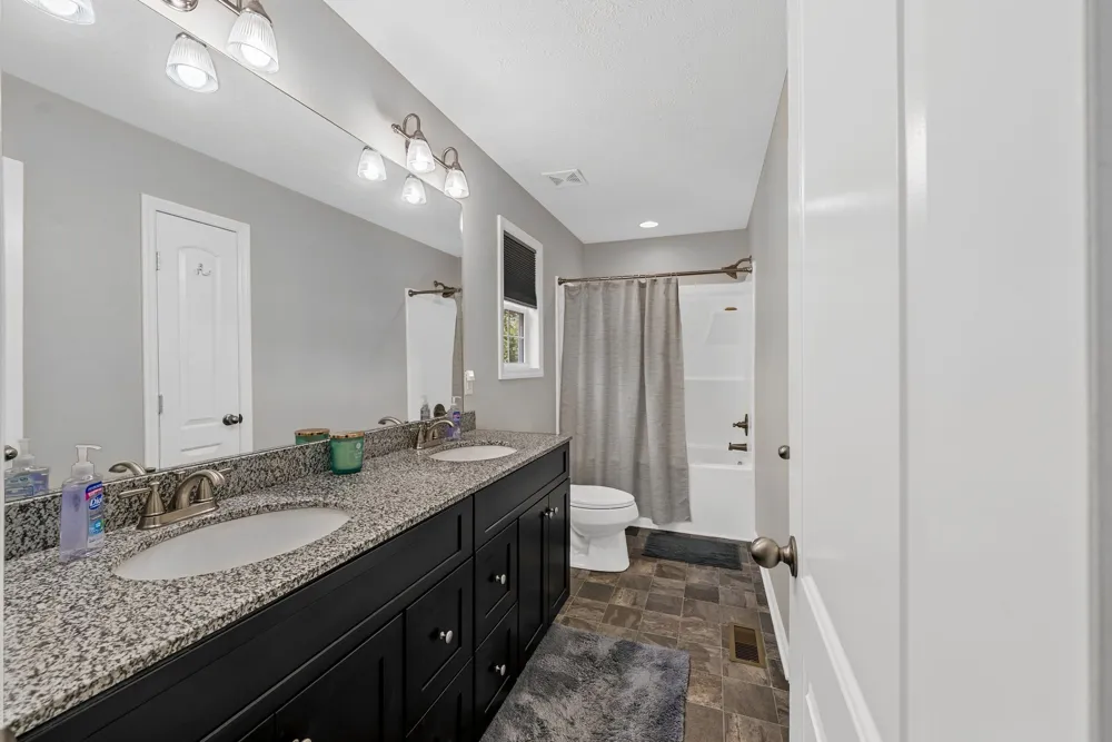 541 Skyline Dr S Lewisburg, TN 37091