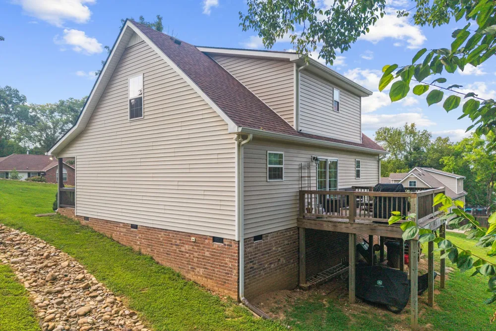 541 Skyline Dr S Lewisburg, TN 37091