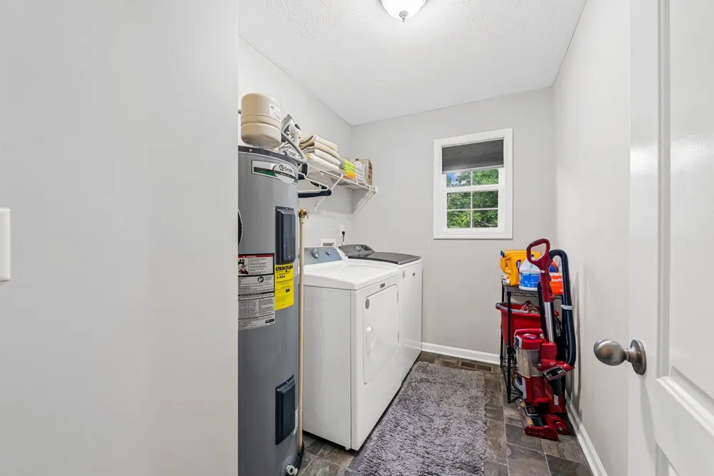 541 Skyline Dr S Lewisburg, TN 37091