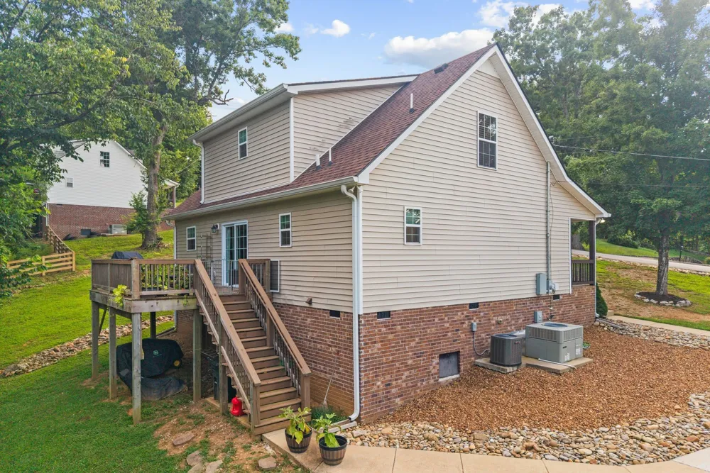 541 Skyline Dr S Lewisburg, TN 37091