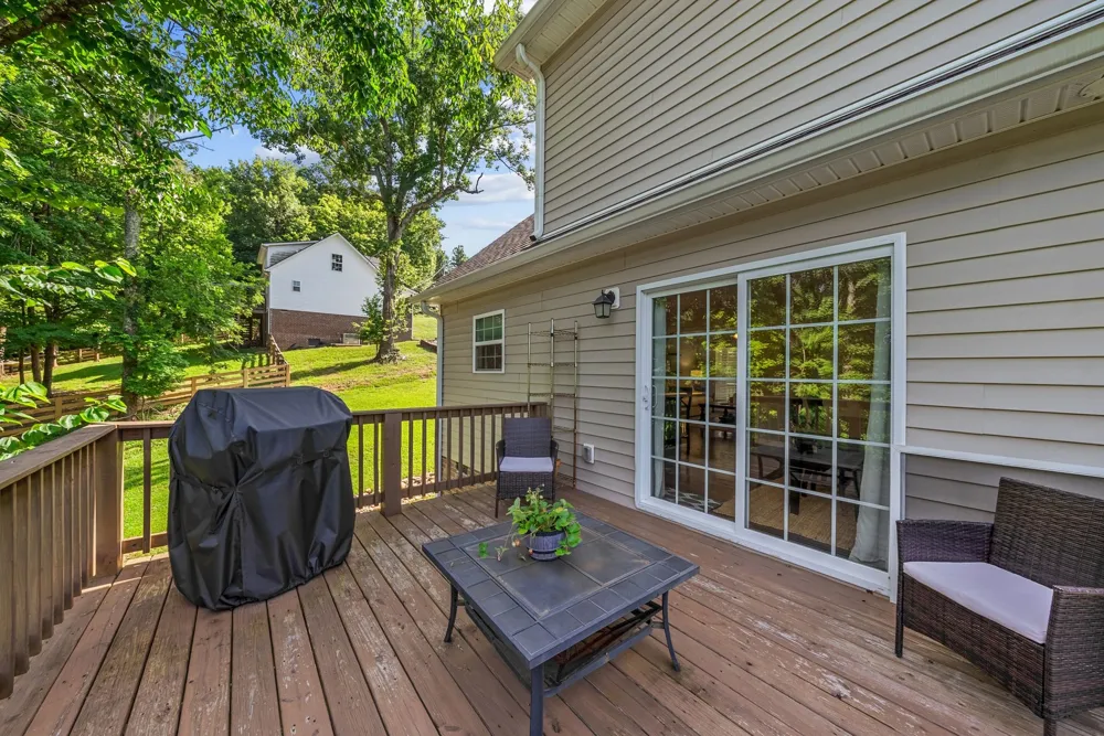 541 Skyline Dr S Lewisburg, TN 37091