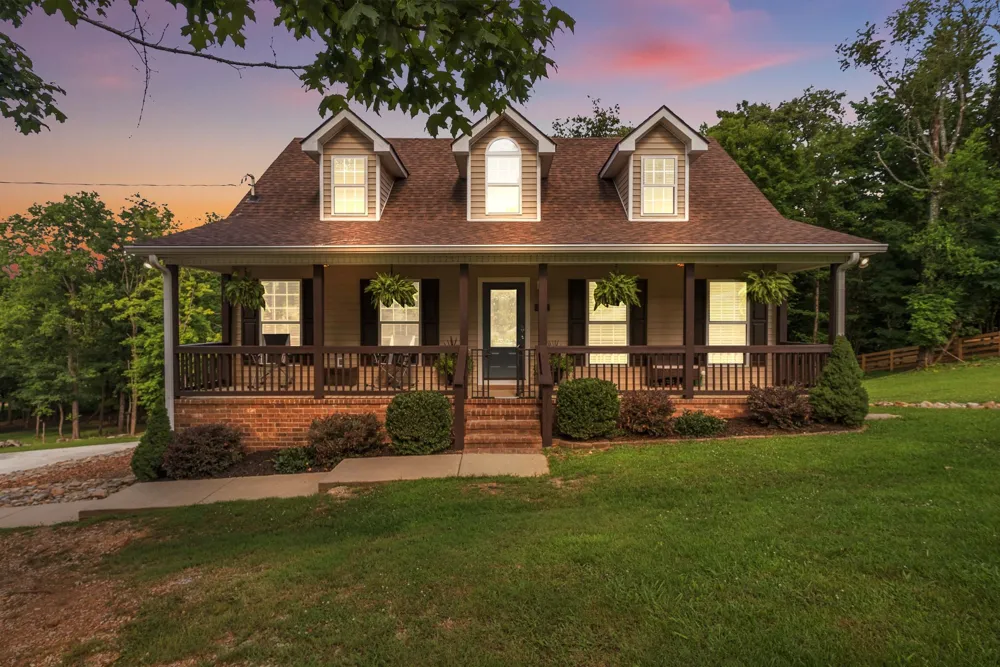 541 Skyline Dr S Lewisburg, TN 37091