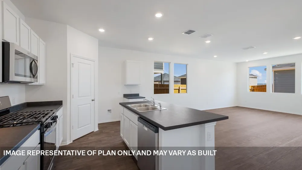 215 Constanza Trail Bastrop, TX 78602