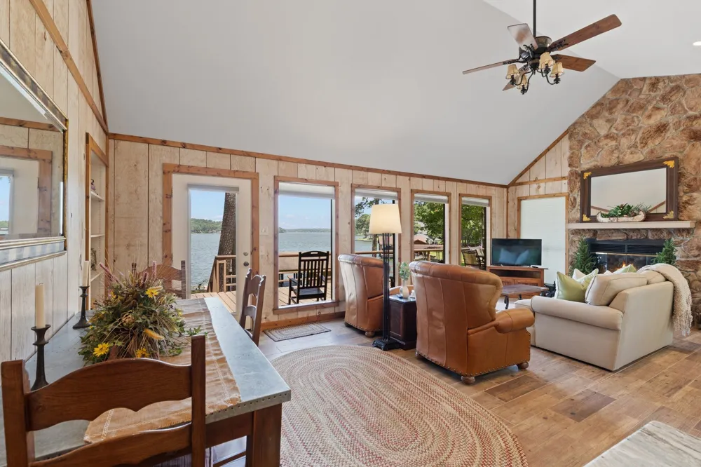400 Windy Point Drive Mount Vernon, TX 75457