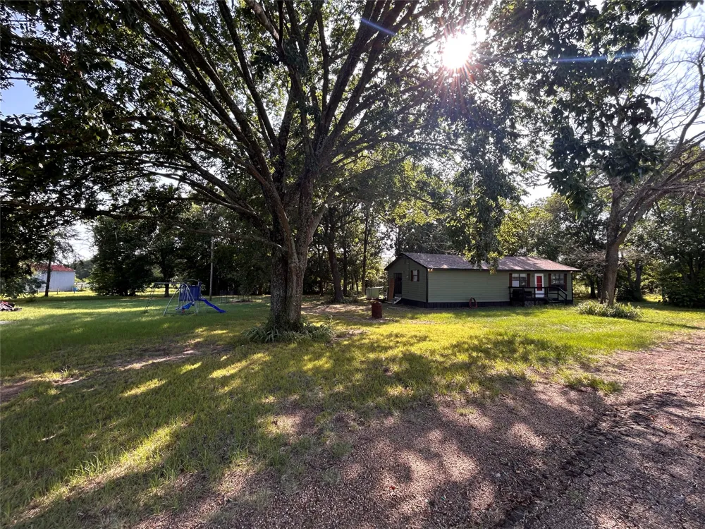 130 CR 3821 Wills Point, TX 75169