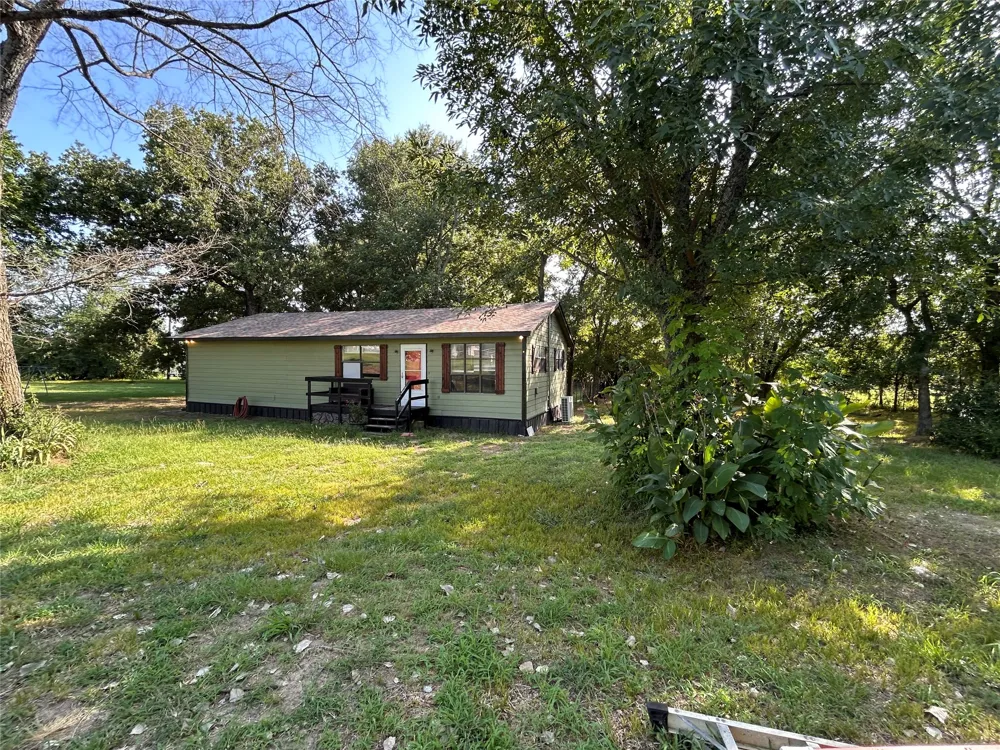 130 CR 3821 Wills Point, TX 75169