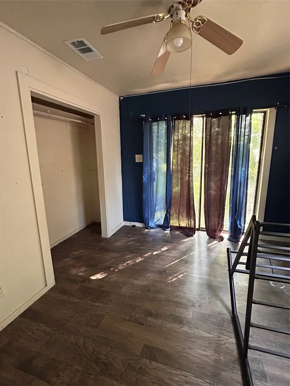 130 CR 3821 Wills Point, TX 75169