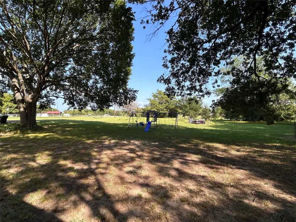 130 CR 3821 Wills Point, TX 75169