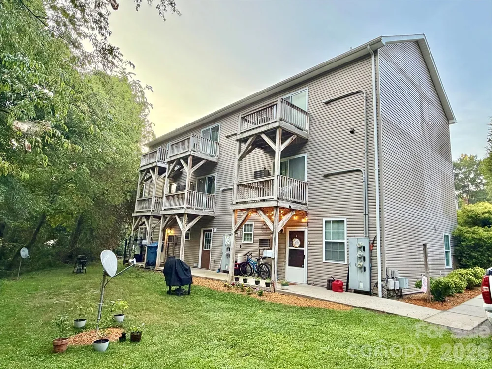 448 6th Street NW #A-N Taylorsville, NC 28681