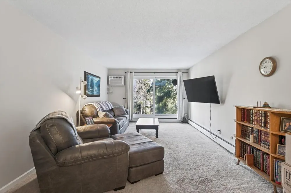 181 Little Canada Road E #334 Little Canada, MN 55117