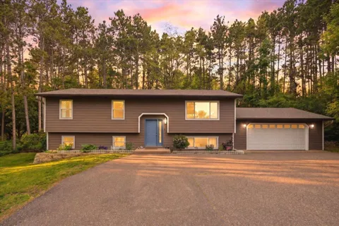 1072 Edgewood Circle