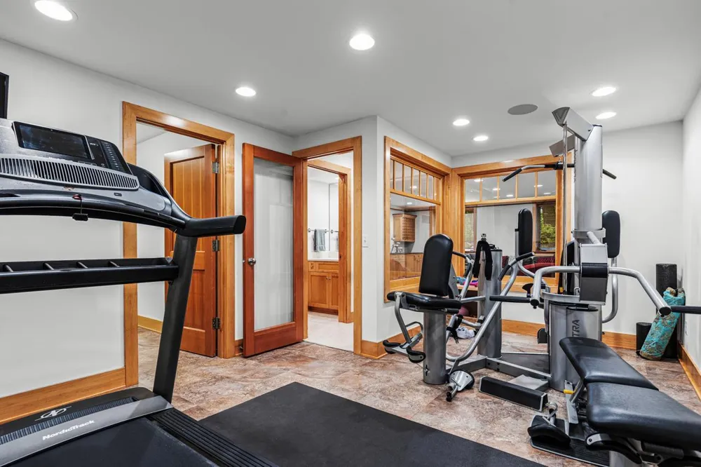 5955 Maple Forest Minnetrista, MN 55364